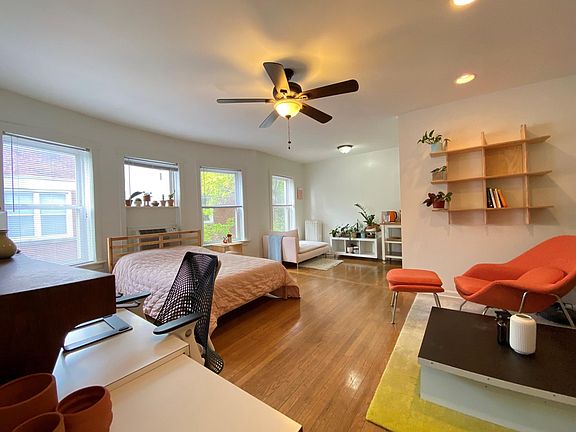 4th image of 5529-33 N Kenmore Ave #3B