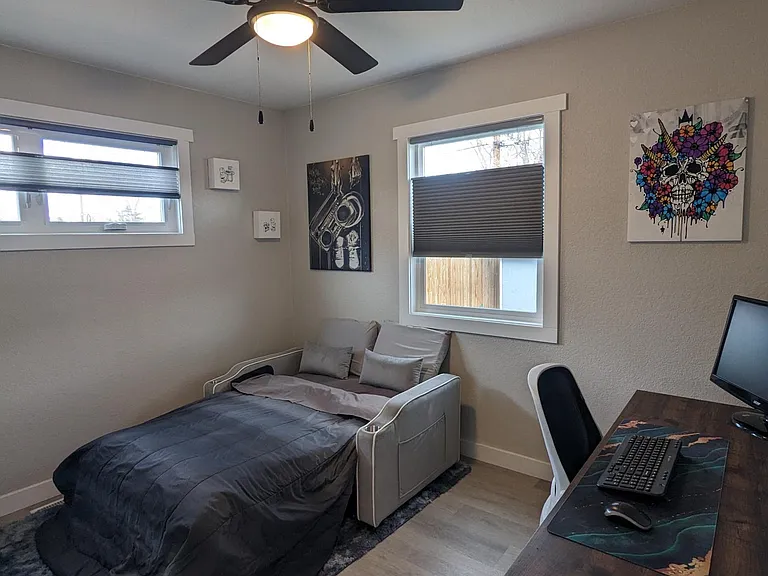 2610 S Hooker St — Photo 18