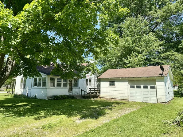 111 W 2nd Street Street, Lockwood, MO 65682