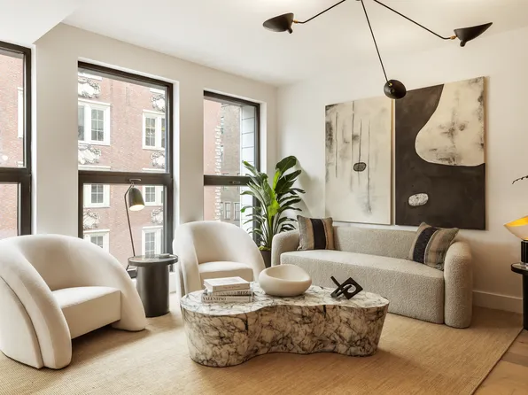21 West 17th Street 4 image 2 of 14