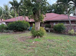 8622 NW 49th Drive, Coral Springs, FL 33067