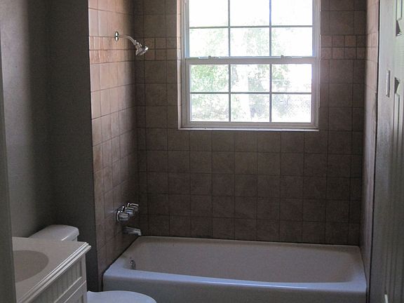 5th image of 1510 E Fordyce Ave
