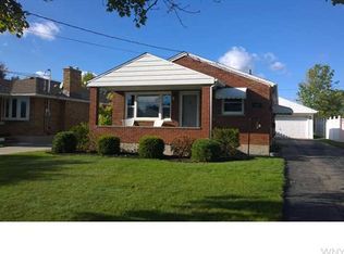 3262 Seneca Ave, Niagara Falls, NY 14305