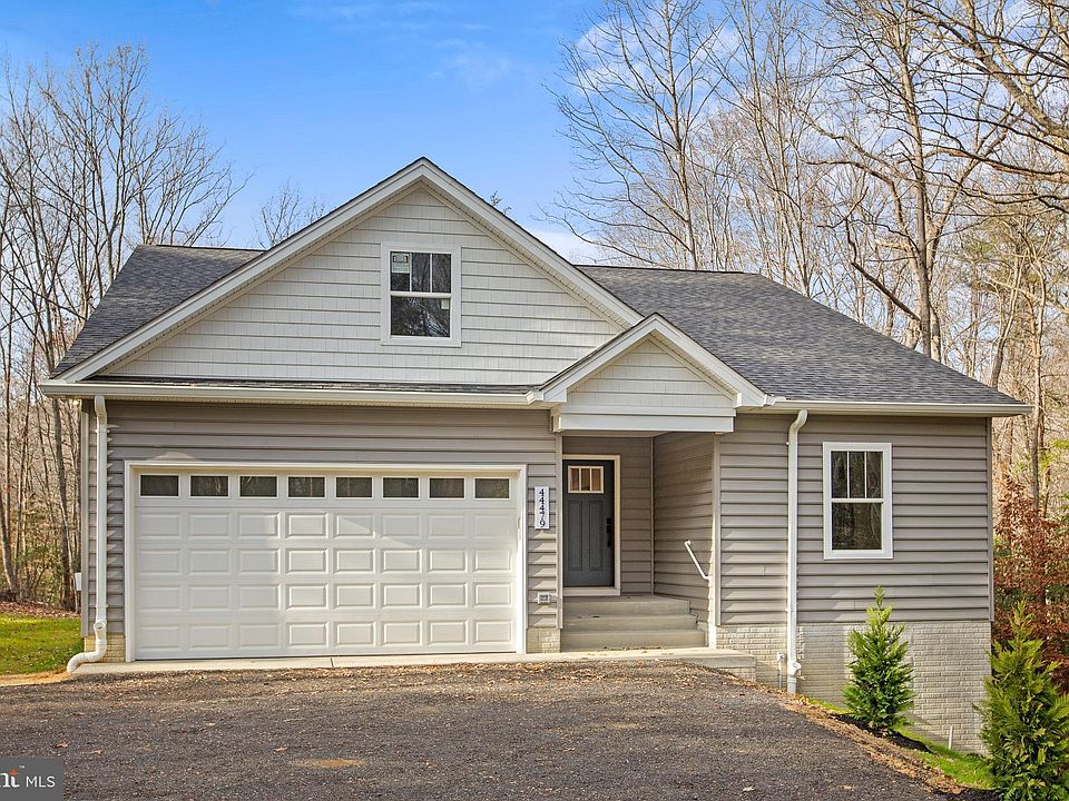 1st image of 44479 Marymax Ln
