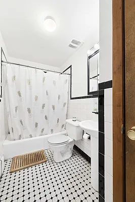 Rented by Compass | media 12