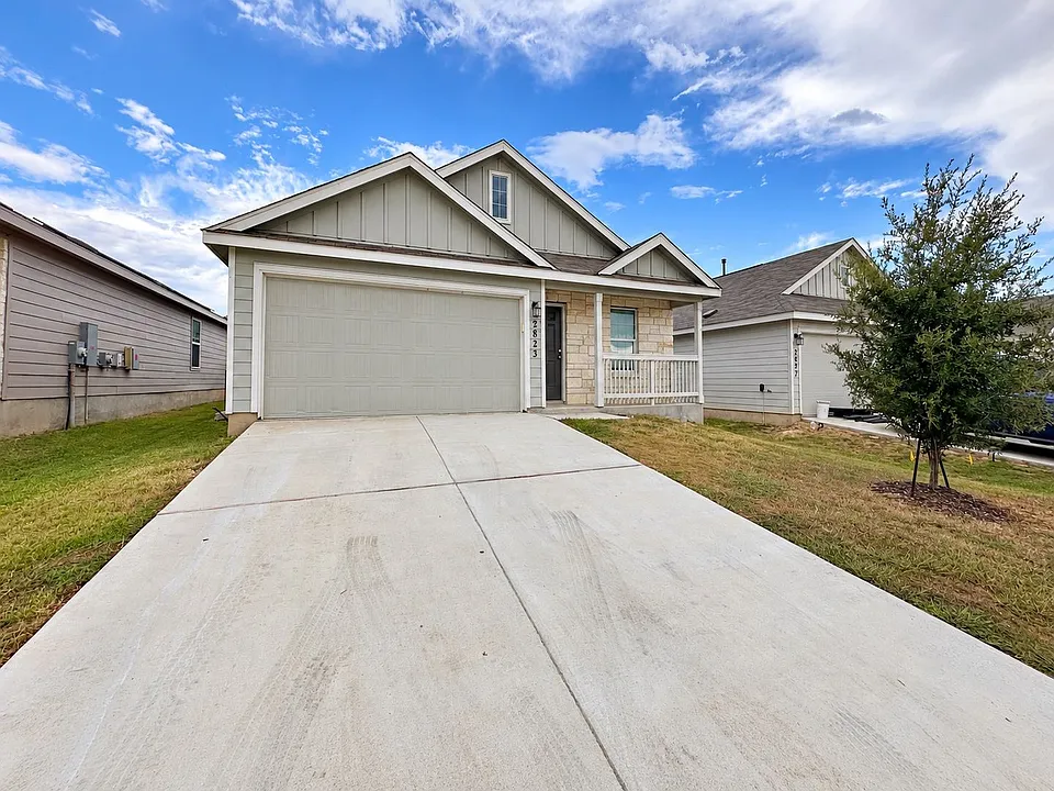2823 Rosefinch