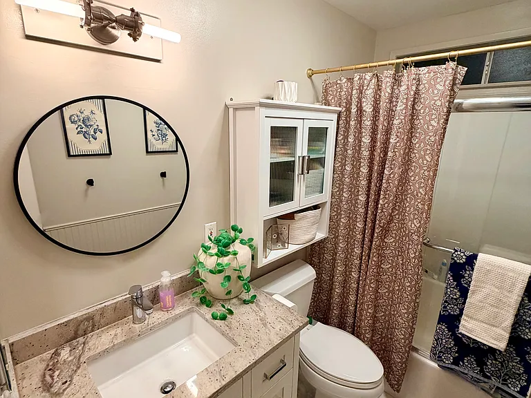 1002 El Prado #A — Photo 13