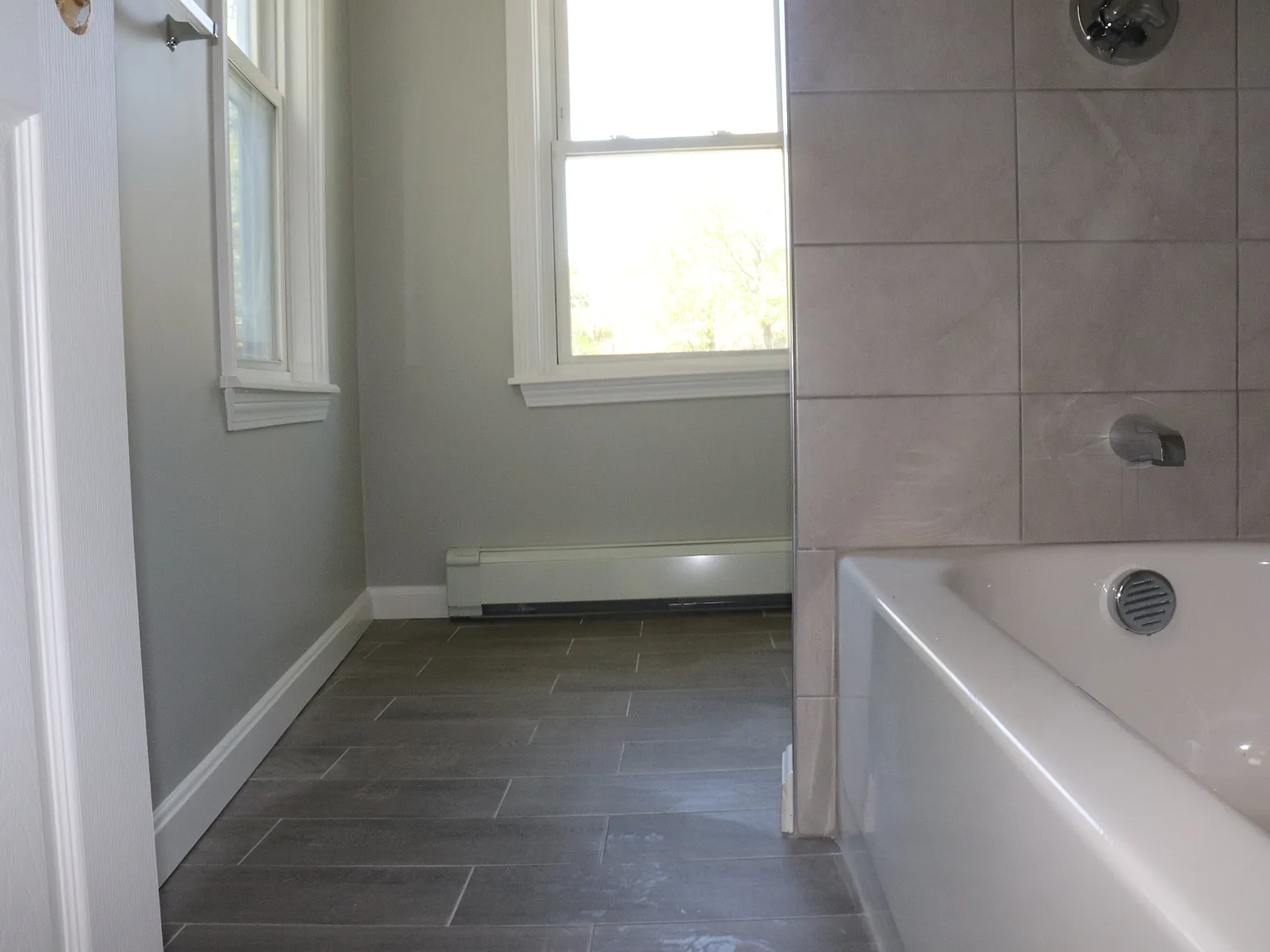 3 bed, 1300 sqft, $2,800 — Photo 4