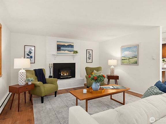 5th image of 12249 N Madison Avenue NE