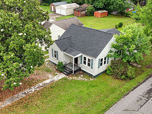3rd image of 4600 Biltmore Ave