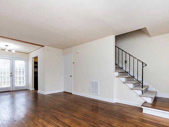 5th image of 4333 Hathaway St APT C