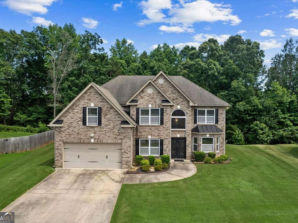 1st image of 3995 Lucas Ln