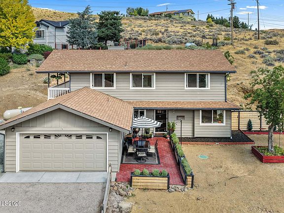 2nd image of 105 Cheyenne Dr
