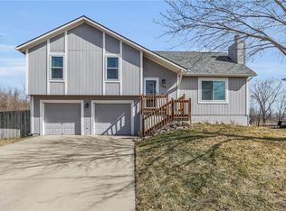 17301 Jennifer St, Gardner, KS 66030