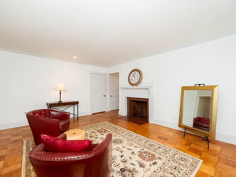 19 Norwood Farms Rd #2R — Photo 11