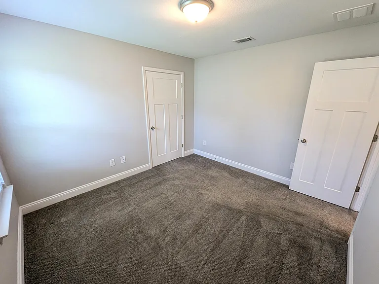 1651 Ponderosa Dr — Photo 6