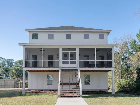 935 Paradise Beach Cir, Pensacola, FL 32506