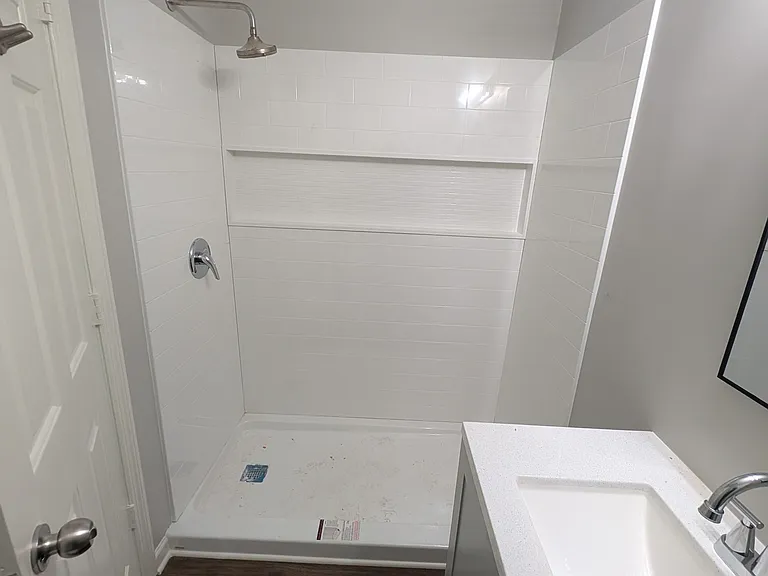 124 Davidson Dr — Photo 12
