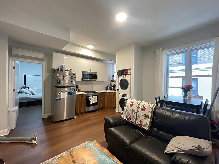 1322 Locust Street - GRNZ XI — Photo 2