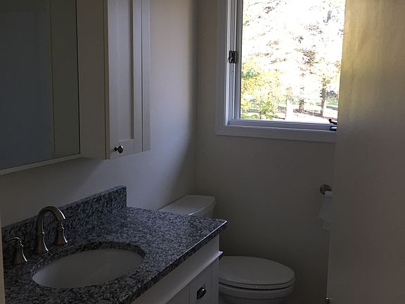 Fully updated bathroom