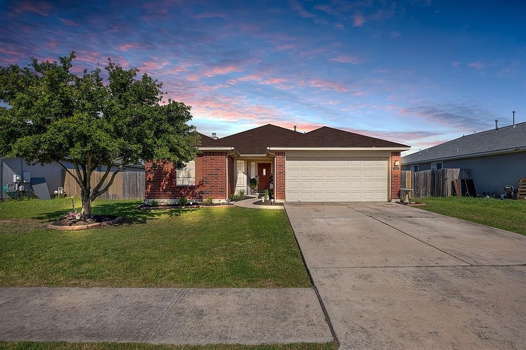 323 Mitchell Dr, Hutto, TX 78634 MLS 6083945 Zillow