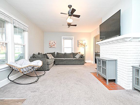 5th image of 308 Bellemonte St