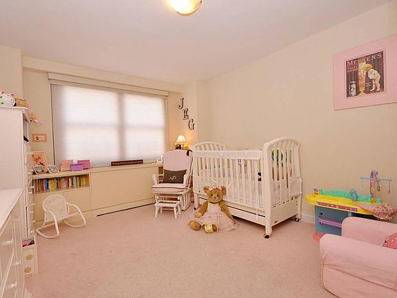 4th image of 401 E 89th St APT 9C