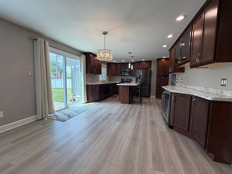 16 Wayside Ct — Photo 9