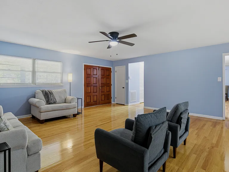 1829 Martindale Dr #2 — Photo 9