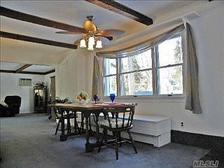 4th image of 905 Captain Kidd Dr