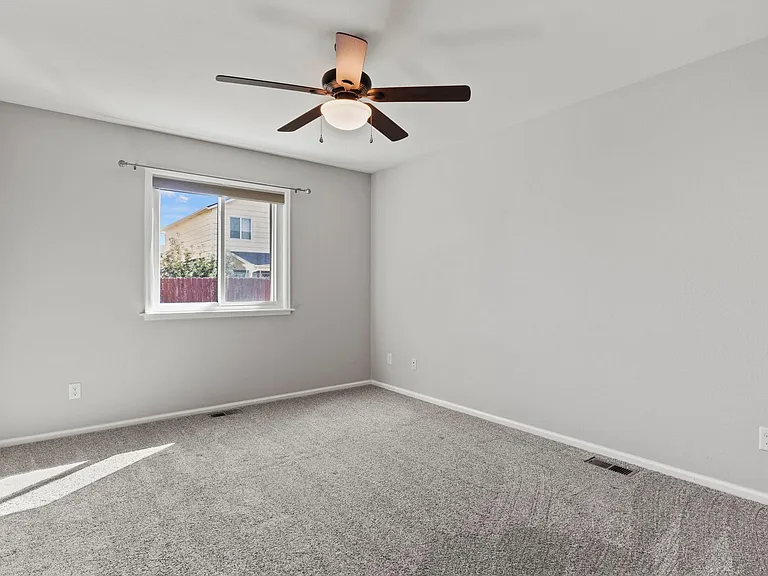 2067 Woodpark Dr — Photo 16