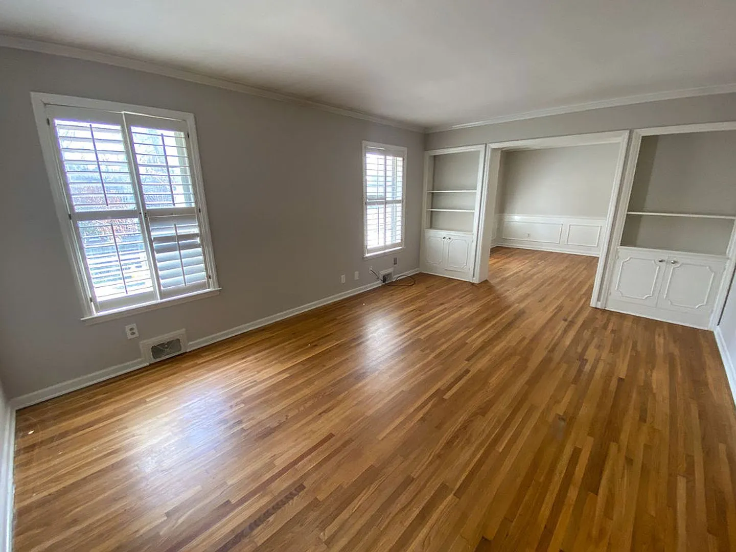 4 bed, 2.5 bath home in East Memphis near CBHS, Shelby Farms, and Baptist Hospital — Photo 4