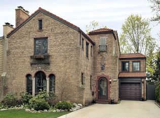 550 Meadow Rd, Winnetka, IL 60093