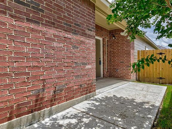 4th image of 14914 Darbydale Dr