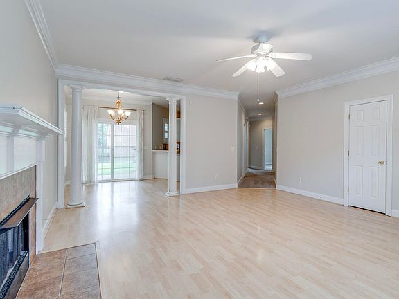 5th image of 5415 Magnolia Park Cir