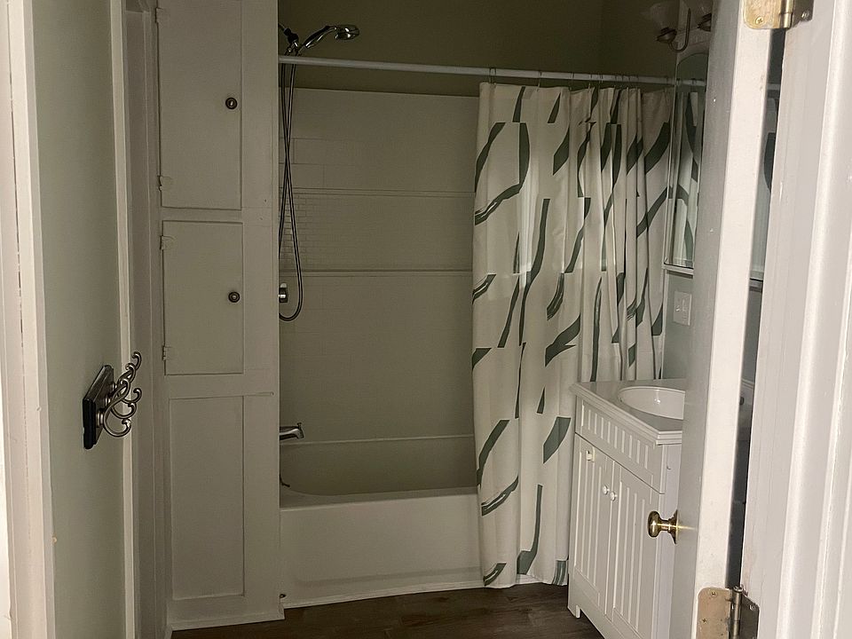 1st image of 32 Park Ave #4