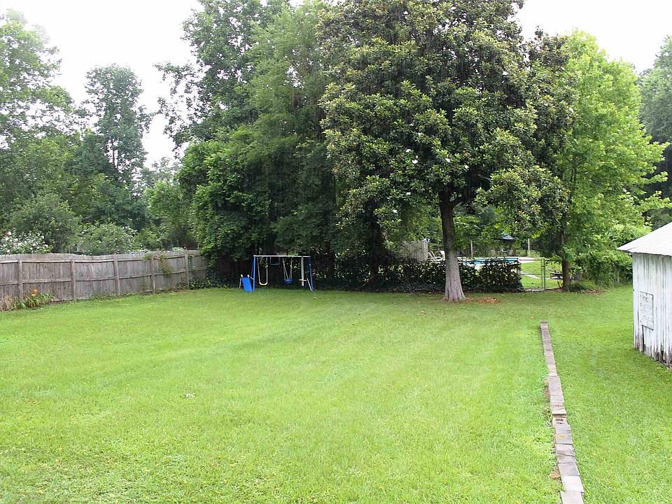 2nd image of 2828 Old Barnwell Rd