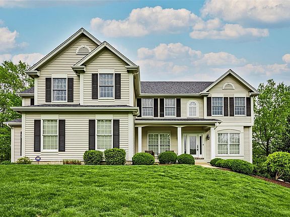 3rd image of 657 Wyndham Crossings Cir