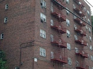 622 Van Cortlandt Park Ave APT 5F, Yonkers, NY 10705
