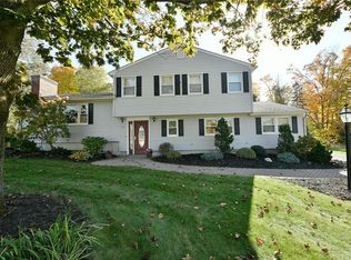 15 Amherst Dr, Cheshire, CT 06410