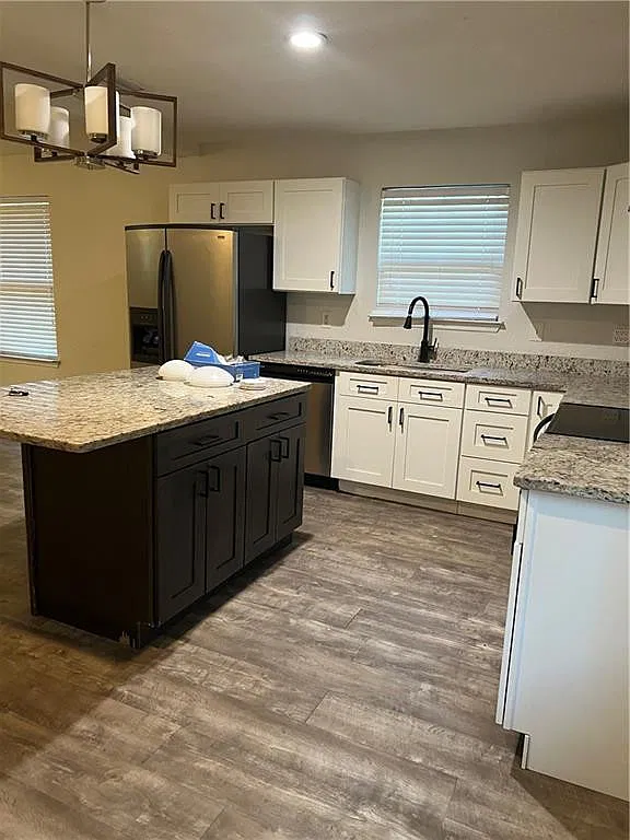 3 bed, 2.0 bath, 1196 sqft, $1,600 — Photo 4