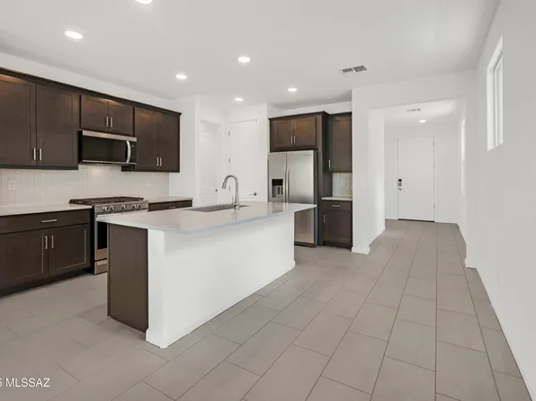 5953 E Jayden Ln, Tucson, AZ 85756