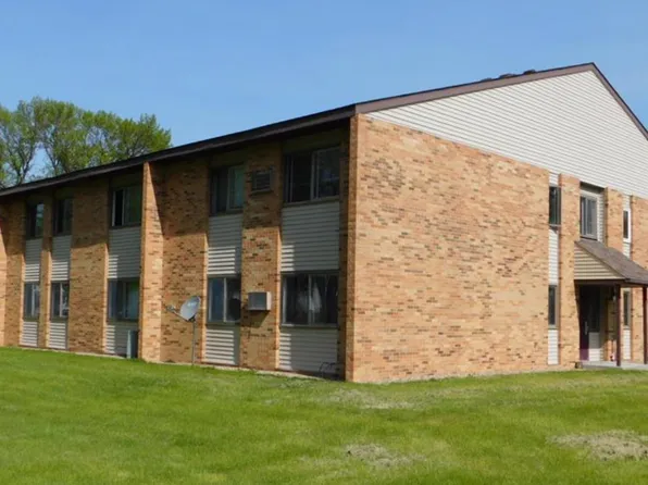 133 W 1st St, Hanley Falls, MN 56245