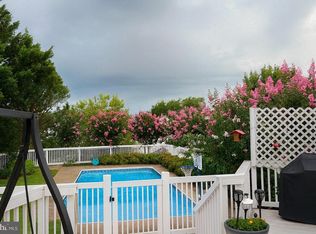 64 Walnut Farms Pkwy, Fredericksburg, VA 22405