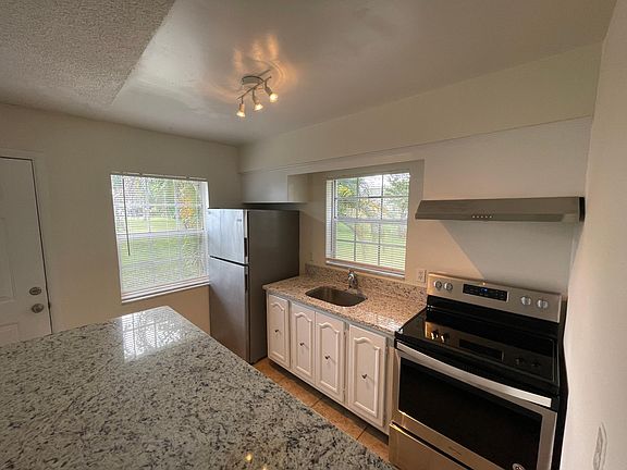2nd image of 5262 Davisson Ave