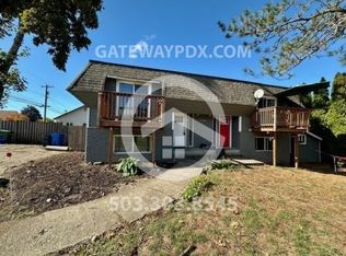 17287 Hoffman Ave APT A, Sandy, OR 97055