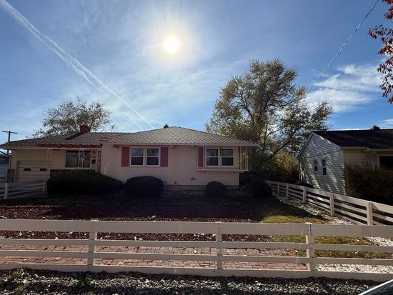 1455 Wesley Dr, Reno, NV 89503