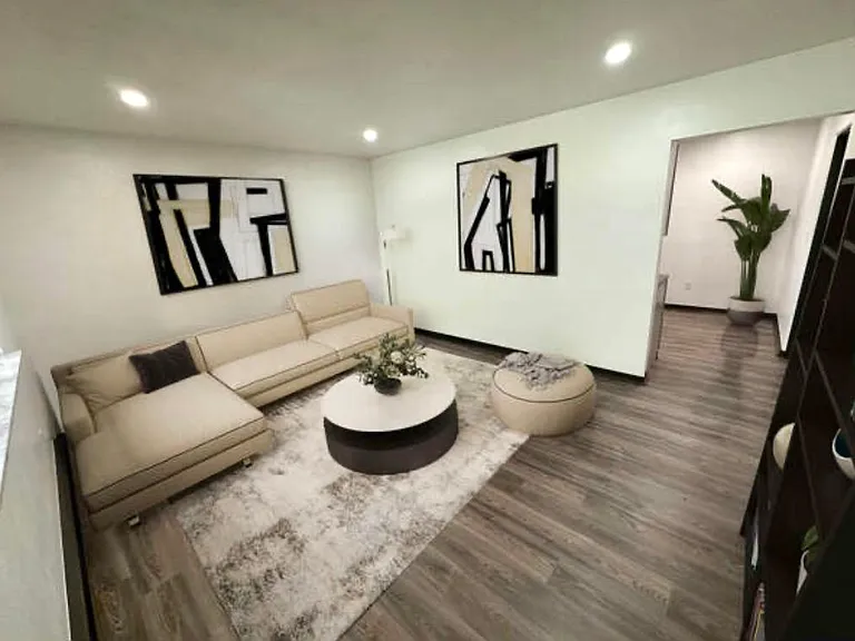 604 S 8th St #7 — Photo 2