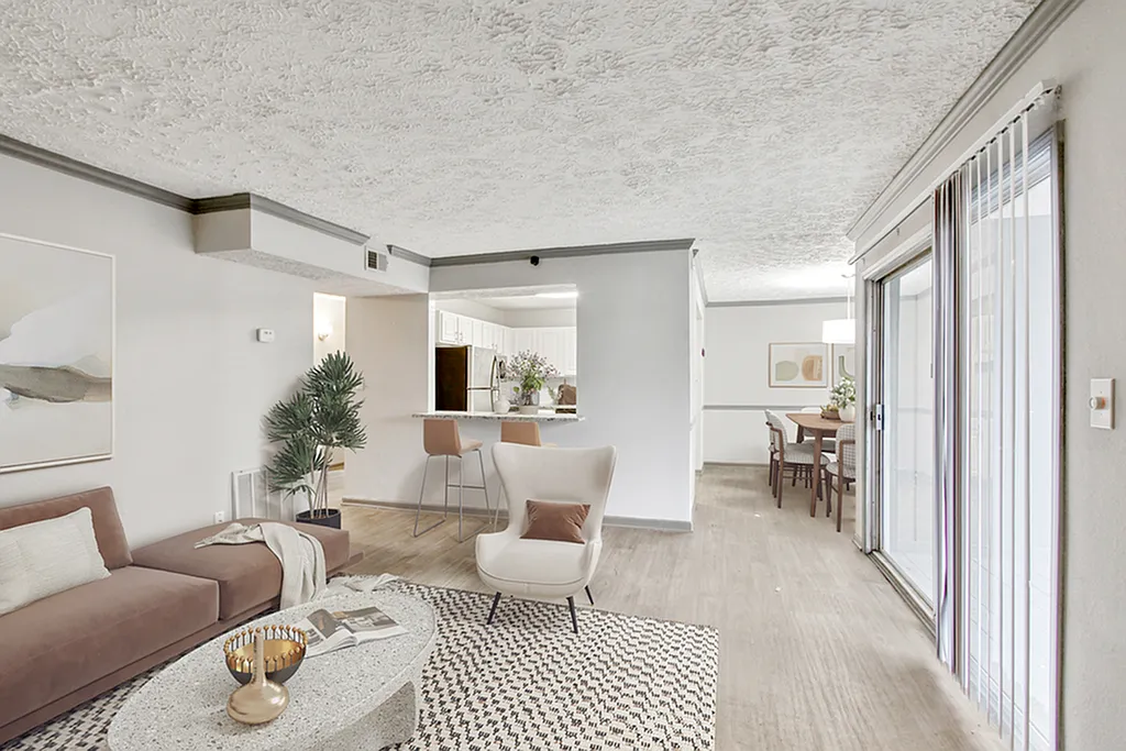 Elliot Apartments on Abernathy — Photo 4