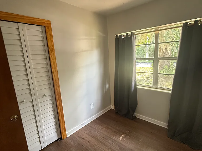 1001 Cleveland Ave — Photo 26